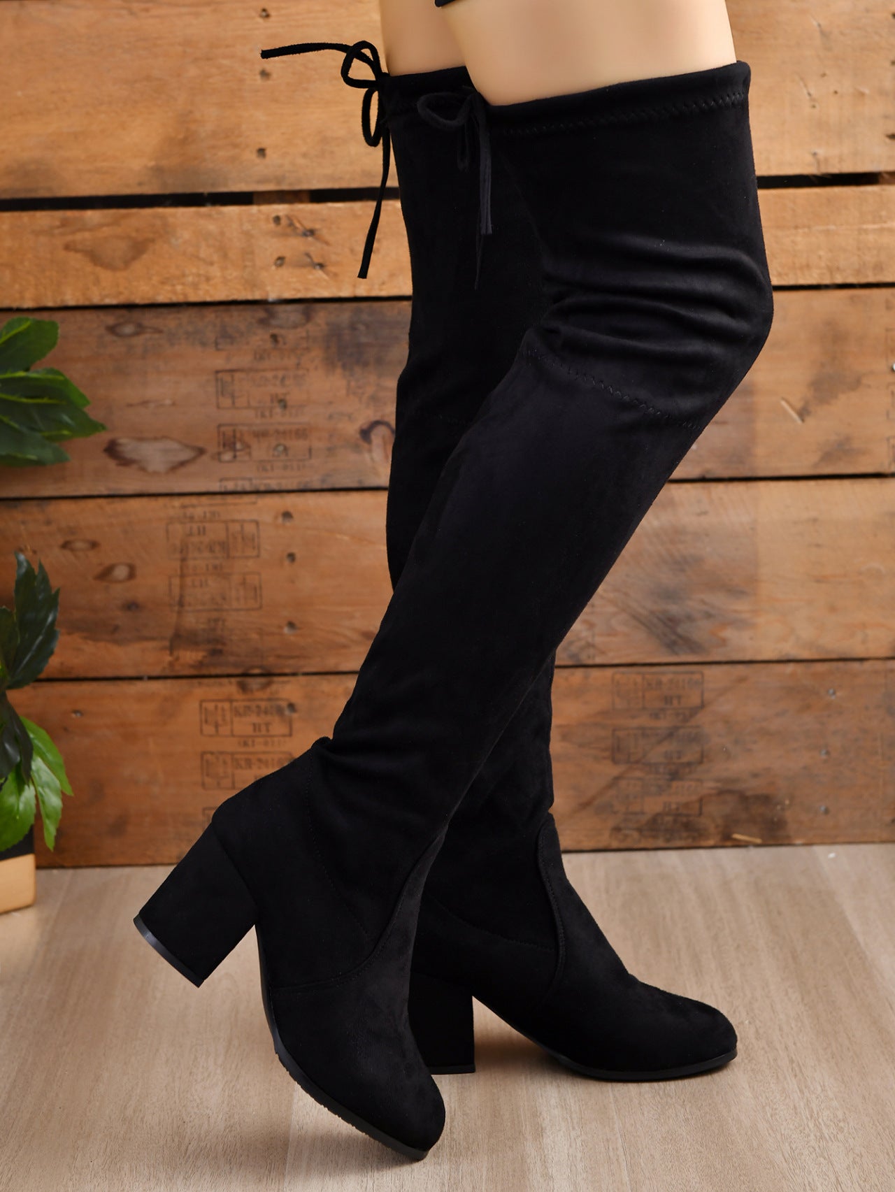 Round Toe Block Heel Knee High Boots