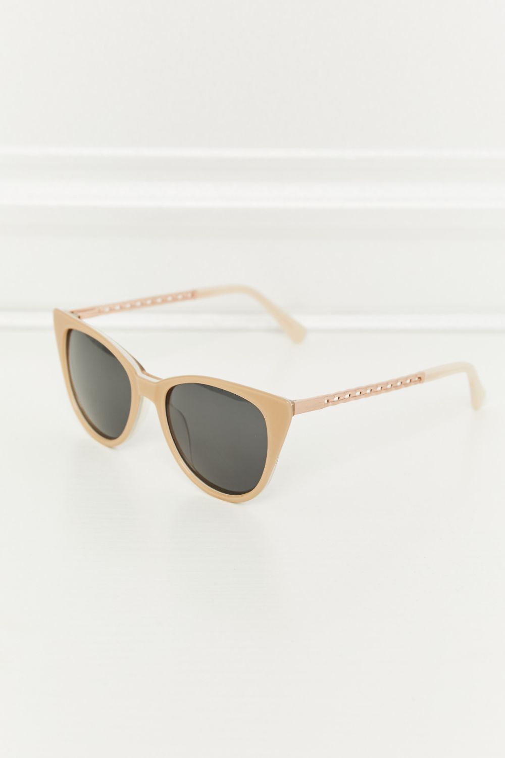 Sassy Cat-Eye Acetate Frame Sunglasses