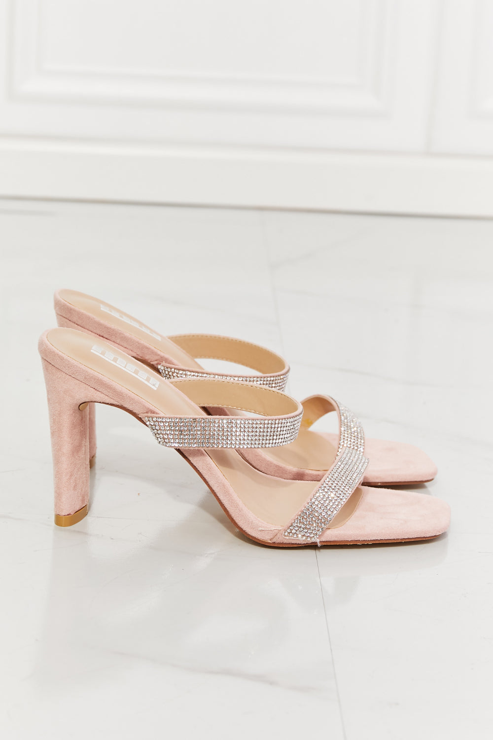 MMShoes Rhinestone Block Heel Sandal in Pink